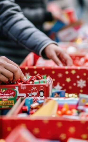 donating christmas stuff